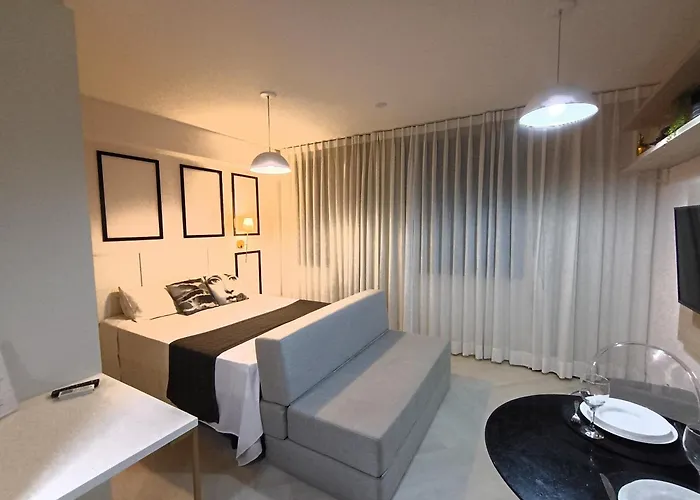 Novo, Bairro Nobre, Piscina E Terraço * Porto Alegre