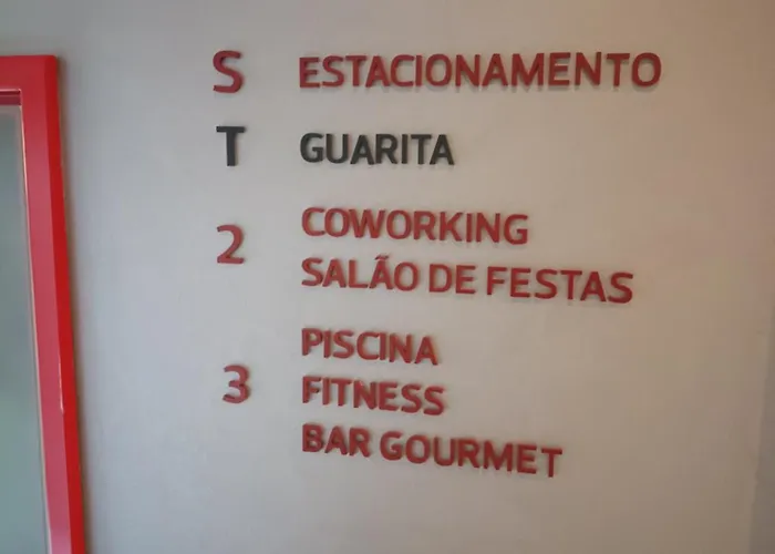 Apartamento Novo, Bairro Nobre, Piscina E Terraço *